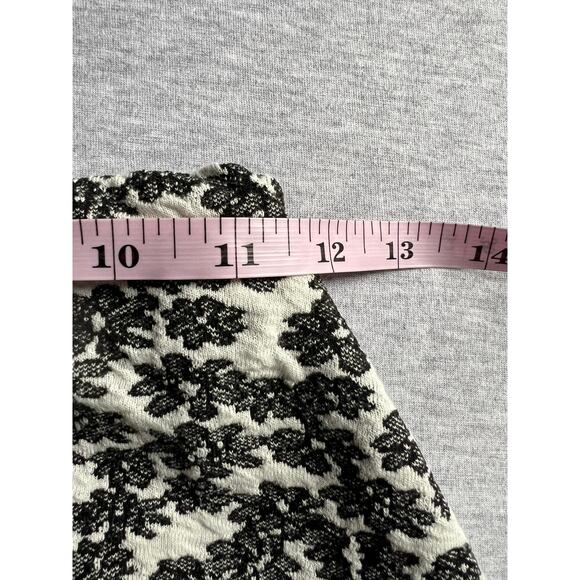 Urban Outfitters Y2K Mini Skirt Floral Black White Extra Small Stretch - Picture 6 of 7